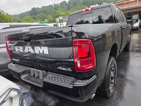 Used 2026 RAM 2500 Laramie AWD/4WD image 2