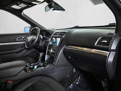 Used 2018 Ford Explorer Sport w/ Equipment Group 401A image 23
