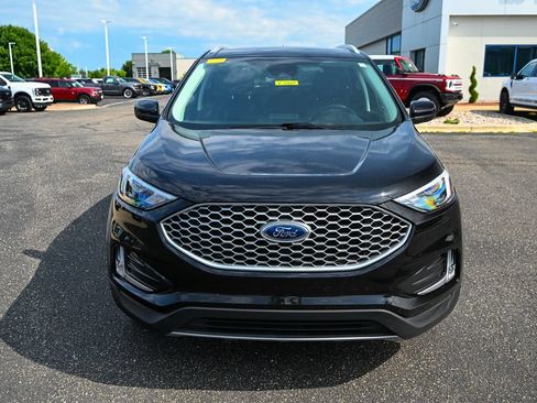 Certified 2024 Ford Edge SEL w/ Convenience Package AWD/4WD image 10