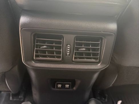 Certified 2021 Toyota RAV4 XLE w/ Convenience Package AWD/4WD image 27