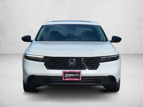 Used 2025 Honda Accord SE image 2