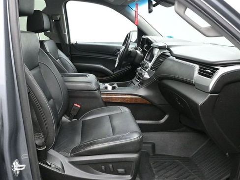 Used 2018 Chevrolet Tahoe LT image 9