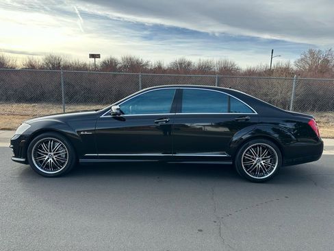 Used 2010 Mercedes-Benz S 63 AMG image 2