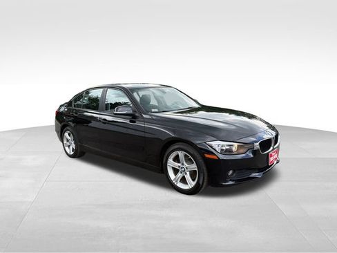 Used 2015 BMW 320i xDrive Sedan AWD/4WD image 1