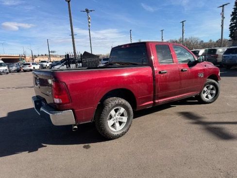 Used 2024 RAM 1500 Classic SLT AWD/4WD image 14