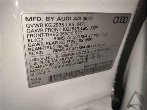 New 2026 Audi Q8 Premium Plus image 24