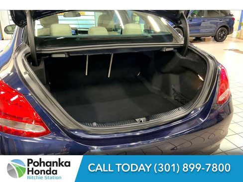 Used 2018 Mercedes-Benz C 300 4MATIC Sedan image 27