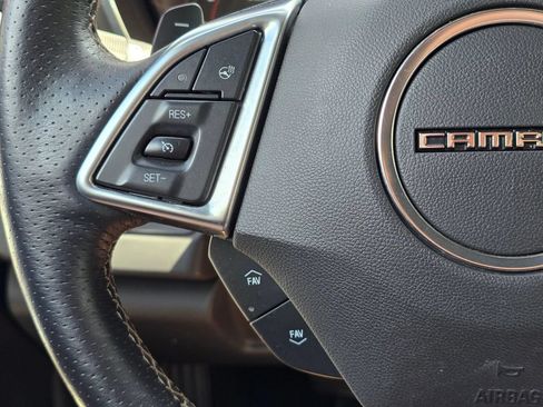 Used 2016 Chevrolet Camaro SS RWD image 15