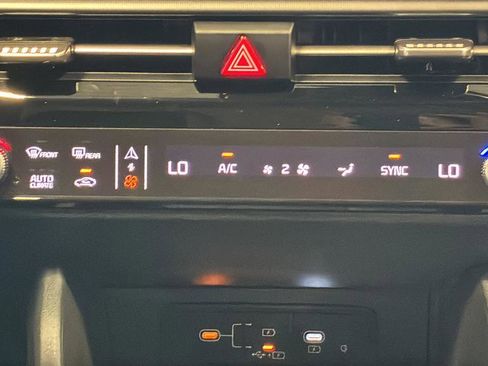 New 2026 Kia Sportage SX AWD/4WD image 22