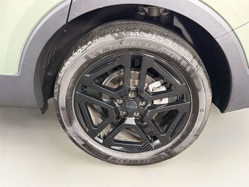 Used 2025 Kia Telluride EX X-Line AWD/4WD image 35