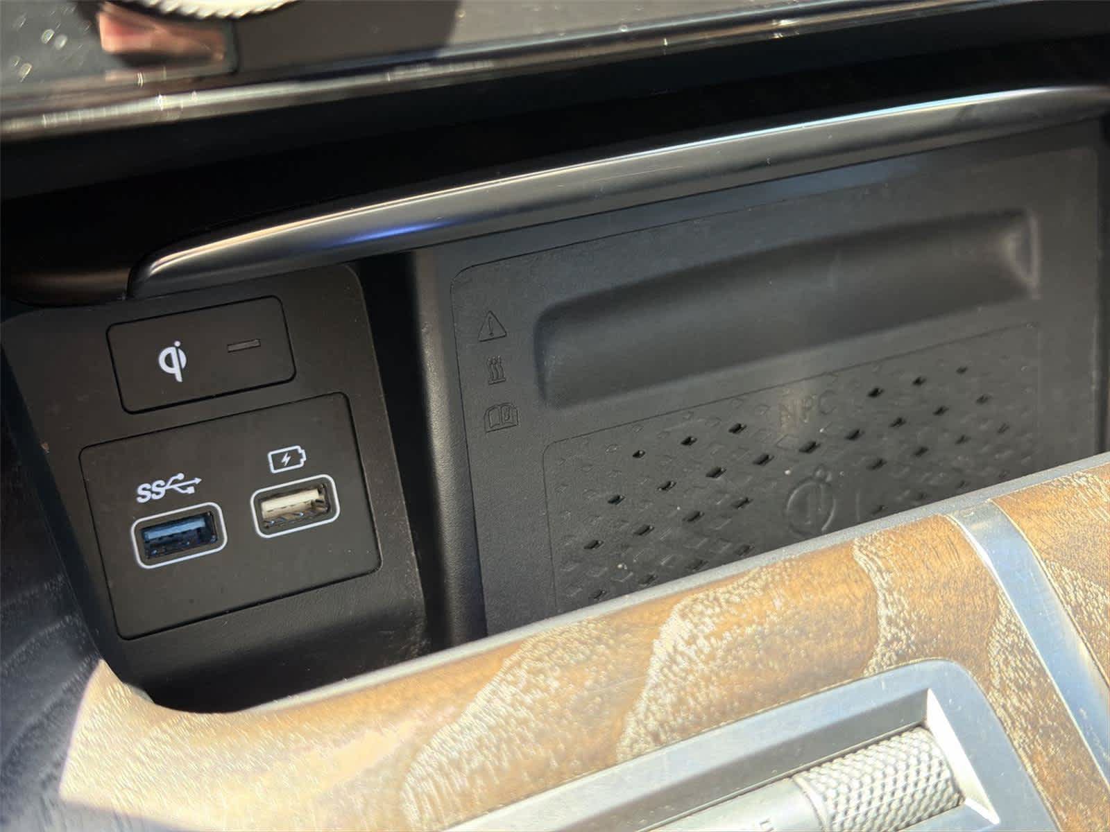Used 2024 Genesis GV80 2.5T AWD/4WD image 36