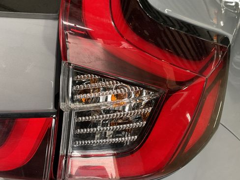 Used 2024 Honda CR-V Sport image 10