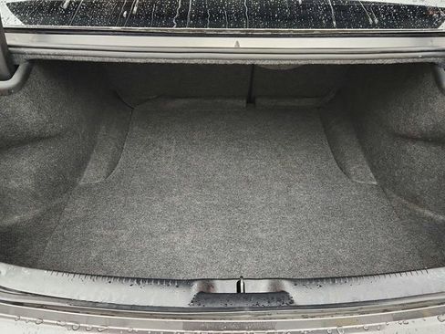 Used 2021 Chrysler 300 Touring w/ Chrome Appearance Package image 20