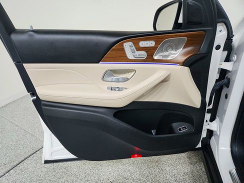 Certified 2024 Mercedes-Benz GLE 450 4MATIC image 28