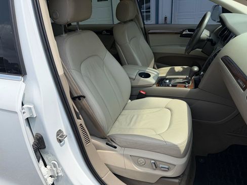 Used 2011 Audi Q7 3.0T Premium Plus AWD/4WD image 21