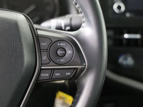 Used 2021 Toyota Camry SE image 8