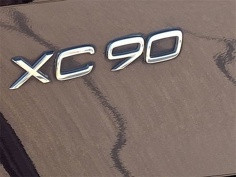 Used 2017 Volvo XC90 T6 Inscription w/ Vision Package image 25