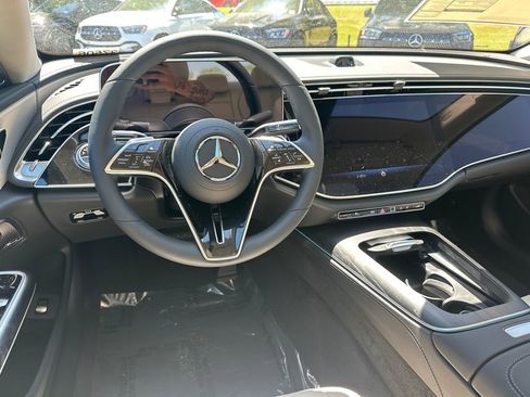 New 2026 Mercedes-Benz E 350 4MATIC Sedan image 25