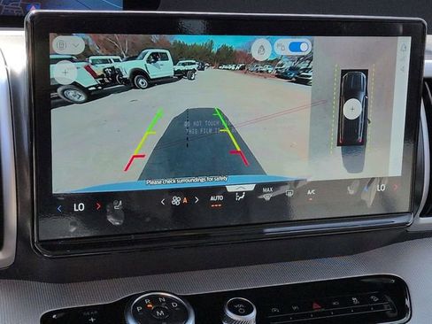 New 2025 Ford Expedition Max Active image 23