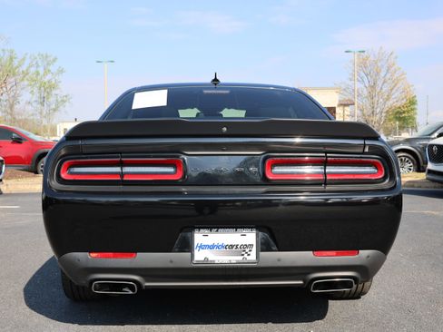 Used 2022 Dodge Challenger R/T w/ Blacktop Package image 36
