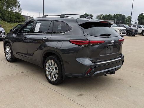 Used 2023 Toyota Highlander Limited AWD/4WD image 5