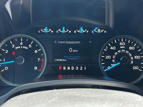 Used 2017 Ford F150 XLT w/ Equipment Group 301A Mid RWD image 23