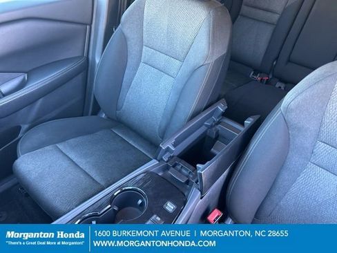 Used 2024 Nissan Rogue SV image 25