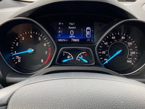 Used 2019 Ford Escape SEL AWD/4WD image 12