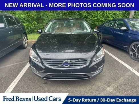 Used 2016 Volvo S60 T5 Premier AWD/4WD image 2