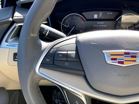 Used 2025 Cadillac XT5 Premium Luxury w/ LPO, Floor Liner Package AWD/4WD image 18