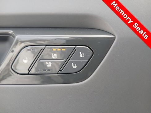 Certified 2026 Kia EV9 Land w/ Nightfall Edition Package image 32