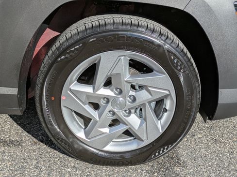 New 2026 Hyundai Kona SE image 14