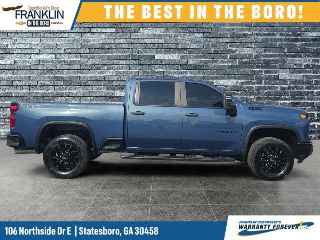 Used 2025 Chevrolet Silverado 2500 Custom w/ Custom Value Package AWD/4WD image 7