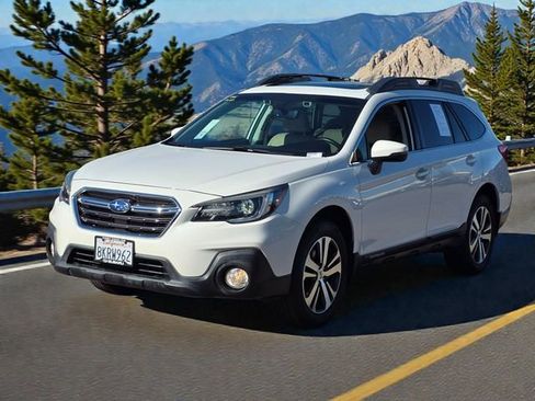 Used 2019 Subaru Outback 3.6R Limited image 4