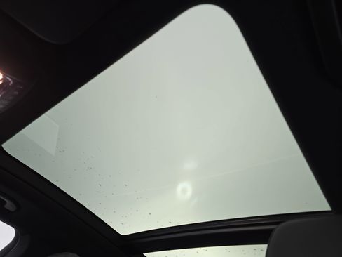 Certified 2022 Mercedes-Benz GLE 350 w/ AMG Line Exterior image 30