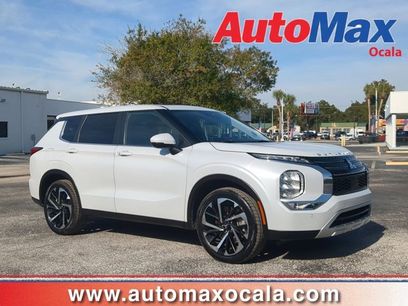 Used 2023 Mitsubishi Outlander SE