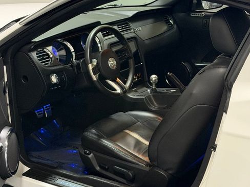 Used 2011 Ford Mustang GT Premium w/ 401A Rapid Spec Order Code RWD image 8