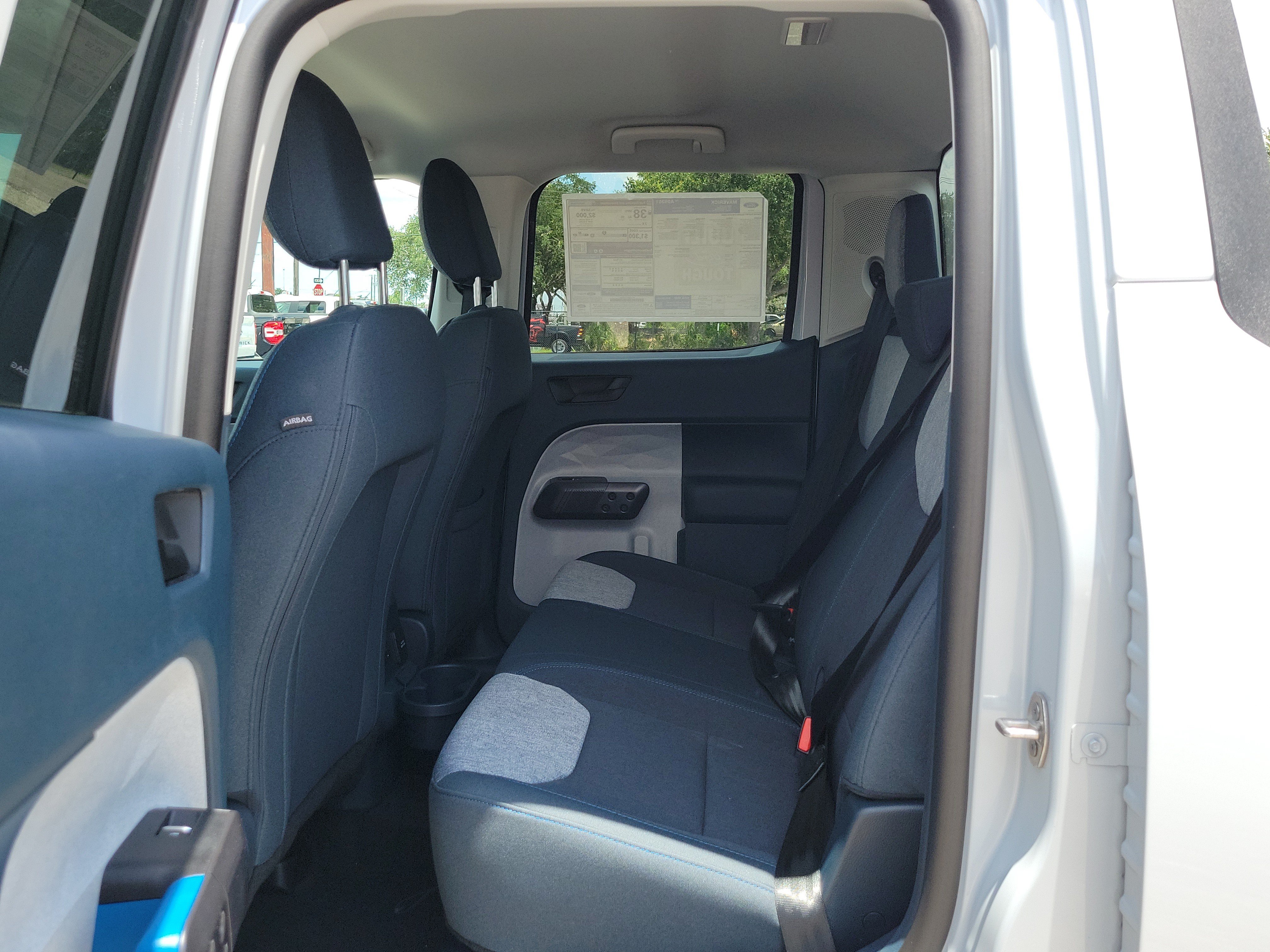 New 2026 Ford Maverick XLT w/ XLT Luxury Package FWD image 11