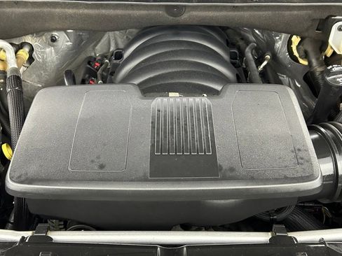 Used 2021 Chevrolet Tahoe Z71 AWD/4WD image 35