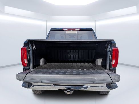 Used 2022 GMC Sierra 1500 SLT w/ SLT Premium Plus Package AWD/4WD image 14