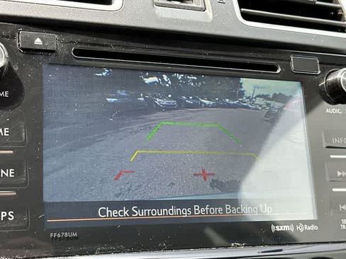 Used 2017 Subaru Forester 2.5i Premium AWD/4WD image 12