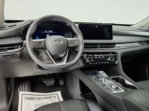 Used 2024 INFINITI QX60 Luxe w/ Vision Package image 13