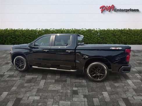 Used 2021 Chevrolet Silverado 1500 Custom w/ Rally Edition AWD/4WD image 3
