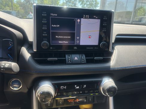 Used 2020 Toyota RAV4 XSE AWD/4WD image 5