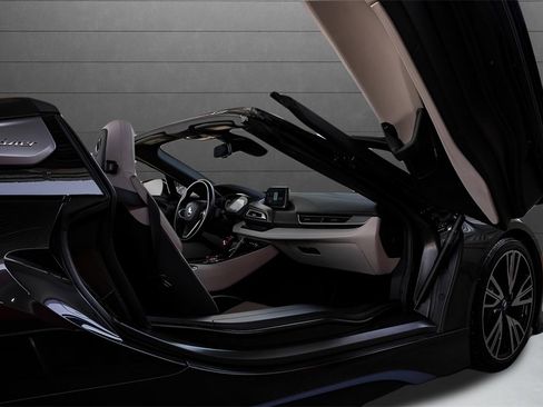 Used 2019 BMW i8 Roadster image 69