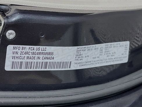 Used 2021 Chrysler Pacifica Touring-L w/ Premium & Safety Sphere Group FWD image 33