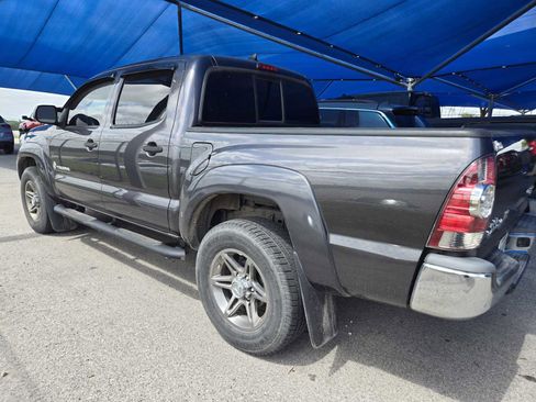 Used 2012 Toyota Tacoma PreRunner w/ SR5 Pkg RWD image 3