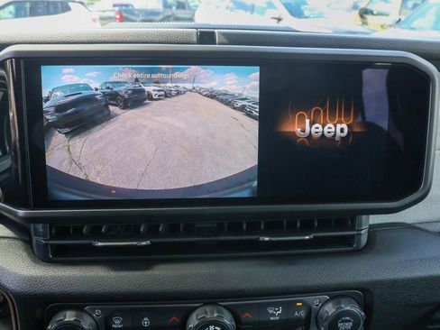 New 2026 Jeep Wrangler Unlimited Sport AWD/4WD image 17