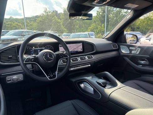 Used 2025 Mercedes-Benz GLE 580 4MATIC image 13