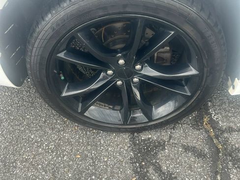 Used 2016 Dodge Charger SE w/ Blacktop Package RWD image 11